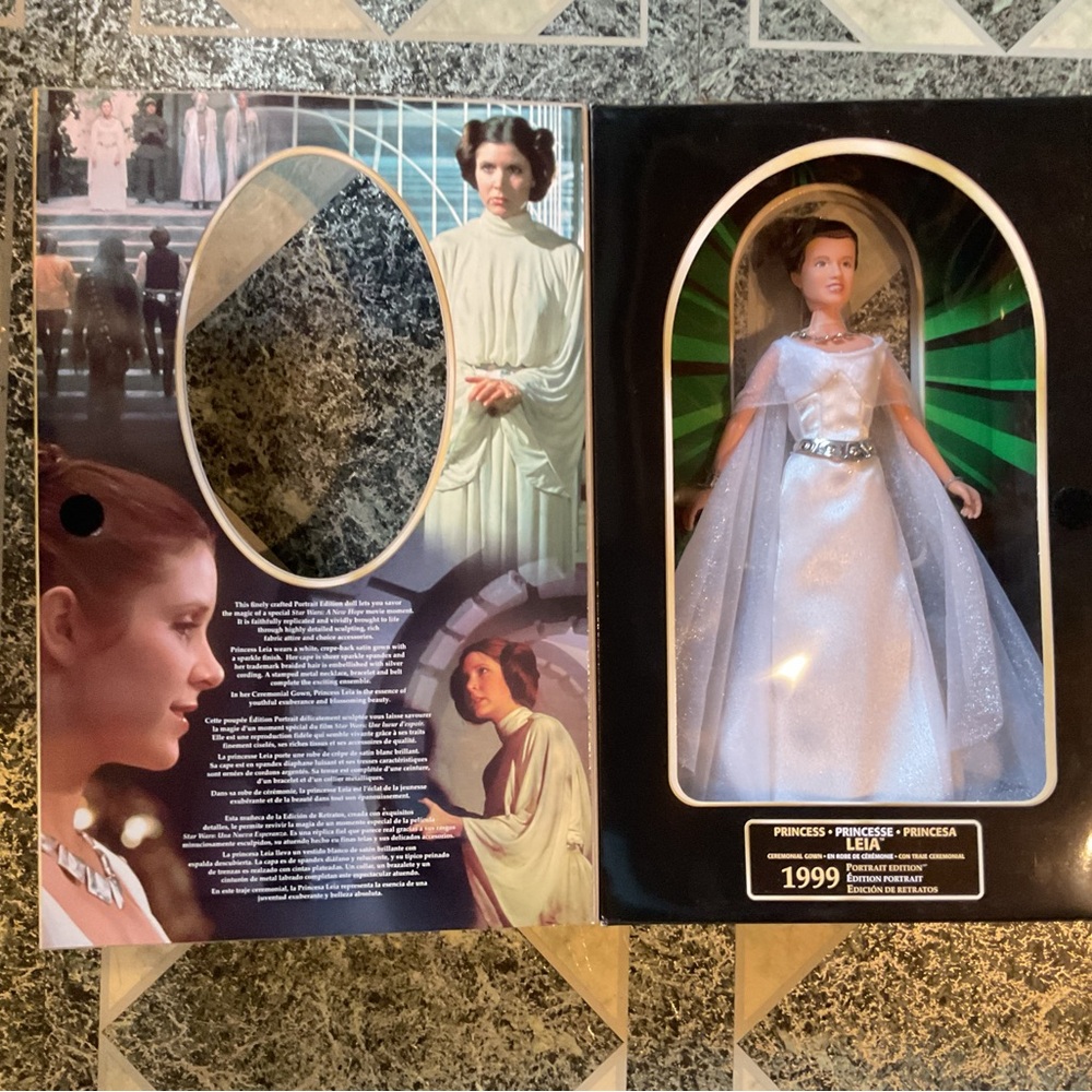 1999 Princess Leia Collectible Doll